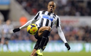 Loïc Rémy sous le maillot de Newcastle le 27 août 2013.