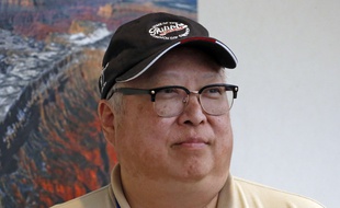 Le juge Michael Kwan a été suspendu six mois pour avoir critiqué Donald Trump.