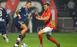 Memphis Depay a inscrit un doublé ce vendredi qui a facilité la soirée de Lyonnais en double avantage numérique.