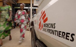 Quatre personnes ont été tuées jeudi dans l'attaque d'un véhicule de Médecins sans frontières (MSF) à l'intérieur des locaux de l'organisation dans la ville de Bor (sud du Soudan), a annoncé l'organisation, dénonçant un "acte scandaleux".