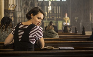 Phoebe Waller-Bridge dans la saison 2 de «Fleabag»