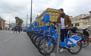 Plus de 10.000 Niçois sont abonnés au réseau de partage de Vélos bleus.