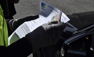 Il faut montrer patte blanche et test négatif pour passer en Espagne.