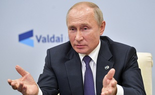 Poutine dit avoir autorisé l'évacuation de Navalny en Allemagne