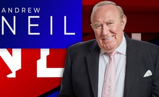 L'animateur Andrew Neil a inauguré dimanche la chaîne britannique GB News, déjà comparée à Fox News