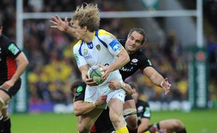 Aurélien Rougerie, le capitaine de l'équipe de Clermont devra faire preuve d'autant d'engagement contre le Leinster en demi-finale de la H Cup dimanche 29 avril que pendant le quart de finale gagné contre les Saracens le 8 avril 2012.