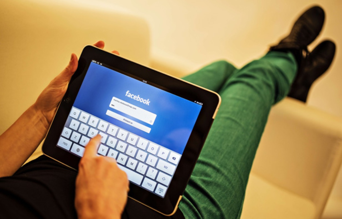 Morbihan Un jeune homme meurt noyé après un défi Facebook «A l'eau ou