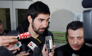 La star mondiale du handball, Nikola Karabatic, qui s'est engagé jusqu'à la fin de la saison avec Aix-en-Provence n'a "pas hésité une seconde" à rejoindre le club aixois où il retrouve son frère Luka, à l'issue d'une décision où "l'affectif a beaucoup compté".