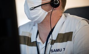 Un régulateur du Samu. Illustration.