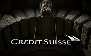 Les autorités américaines et Credit Suisse seraient sur le point de conclure un accord selon lequel la banque helvète verserait 1 milliard de dollars et plaiderait coupable pour évasion fiscale aux Etats-Unis