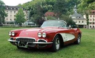 La Corvette de type C1 de 1961 de Jean Oltra défilera dimanche à Uriage.