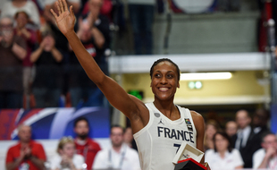 Sandrine Gruda, tête de pont de l'équipe de France de basket.