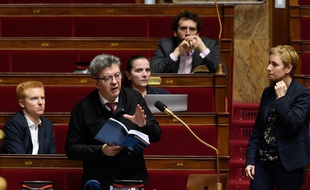 Adrien Quatennens, Jean-Luc Melenchon et Clementine Autain à l'assemblée nationale le 21 février 2020.
