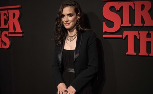 Winona Ryder à la première de «Stranger Things» à Los Angeles le 11 juillet 2016.