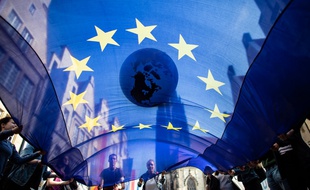 Dix ministres européens appellent à une relance économique verte après la crise sanitaire.