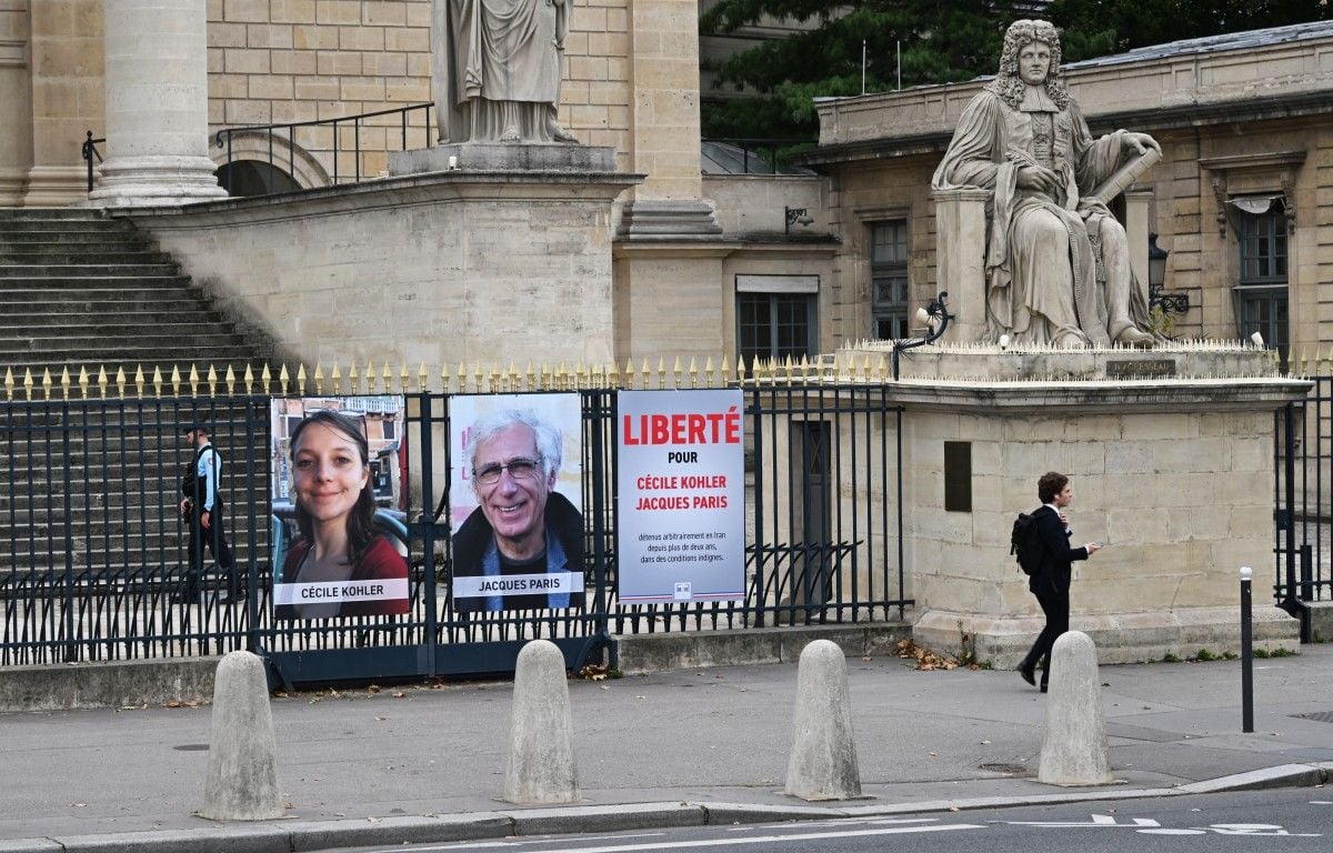 Fin de détention de Cécile Kohler et Jacques Paris en Iran : « Ils sont en sécurité », assure l'ambassade de France