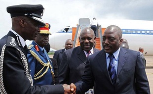 Un nouveau mini-sommet des pays des Grands Lacs, destiné à apaiser les violences dans l'est de la République démocratique du Congo (RDC), s'est ouvert samedi en fin de matinée dans la capitale ougandaise Kampala, en présence de moins d'un tiers des dirigeants invités.