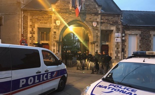 Une intervention de police au dans un collège près de Nantes (illustration).