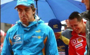 Au bout du compte, seize courses après le début de la saison, Alonso et Schumacher sont à égalité et se départageront finalement sur deux épreuves, les deux dernières.