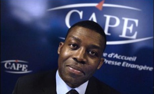 Le Cran (Conseil représentatif des associations noires) attend, à l'occasion de ses deuxièmes Etats Généraux, samedi, à la Mutualité à Paris, que les candidats à la présidentielle "s'engagent concrètement" en faveur des demandes d'égalité portées par les Noirs et "exprimera sa position" sur l'élection du 22 avril.