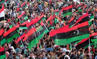 Le siège du Conseil national de transition (CNT) à Benghazi a été saccagé samedi par des manifestants en colère qui assiégeaient le bâtiment depuis plusieurs heures, a indiqué à l'AFP un membre du CNT.