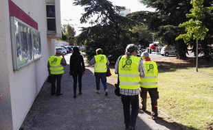Une vingtaine de personnes a participé à la première cartoparty à Ramonville.