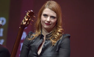 Elodie Frégé à Paris en novembre 2015