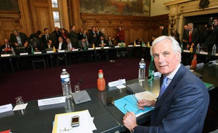 Michel Barnier a reçu les syndicats agricoles le 12 novembre 2008 pour leur presenter un plan d'urgence pour l'agriculture.