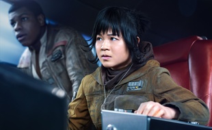 Kelly Marie Tran interprète Rose Tico dans Star Wars 8: Les derniers Jedi