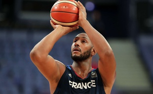 Boris Diaw, contre la Pologne