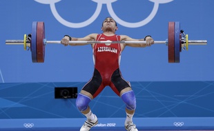 L'Azerbaïdjanais Valentin Hristov, médaillé de bronze en haltérophilie aux Jeux de Londres en 2012, a été contrôlé positif après réanalyse en 2019.