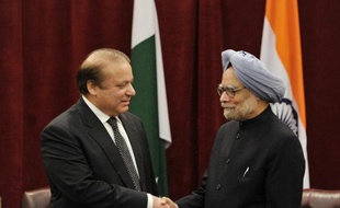 Les Premiers ministres indien et pakistanais se sont engagés dimanche à New York à faire baisser la violence au Cachemire, un territoire que les deux pays, rivaux et puissances nucléaires, se disputent depuis 1947.