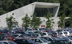 Le parking-relais du terminus de Ramonville.
