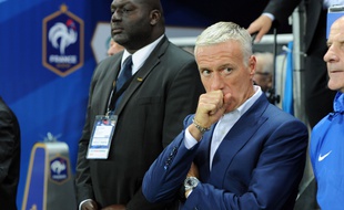Didier Deschamps lors du amtch amical France-Arménie (4-0), le 8 octobre 2015 à Nice.