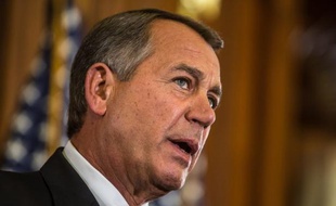 Le président républicain de la Chambre des représentants américaine, John Boehner, a indiqué jeudi qu'il abandonnait tout effort pour abroger la réforme de l'assurance-santé de Barack Obama, haïe par son camp mais qui devrait désormais entrer complètement en vigueur.