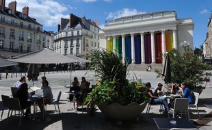 La place Graslin et son théâtre, à Nantes.
