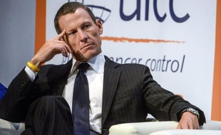 Lance Armstrong, le multiple champion du Tour de France, déchu de tous ses titres pour dopage, sera l'invité de l'animatrice télévisée très populaire Oprah Winfrey, le 17 janvier, a annoncé mardi la chaîne alors que selon le New York Times le cycliste envisage de passer aux aveux.