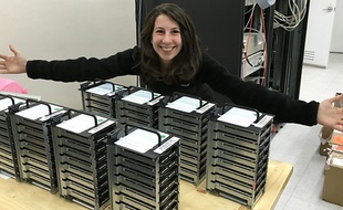 Katie Bouman a joué un rôle central pour obtenir la première image d'un trou noir alors qu'elle était encore étudiante au MIT.