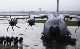 Baptême d'un A400M sur le site d'Airbus à Colomiers, le 22 janvier 2014.
