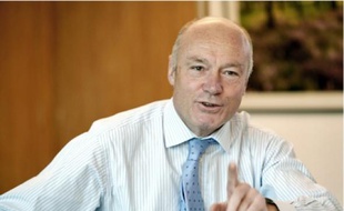 La bataille sera rude pour Rousset qui aura Xavier Darcos comme principal adversaire.