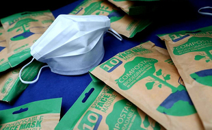 Les masques biodégradables de l'entreprise azuréenne CP Project sont faits à partir de fibres de canne à sucre, d'amidon de riz et de polymères biosourcés