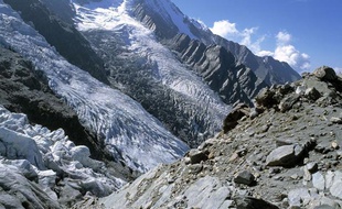 Le glacier des Bossons, dans le massif du Mont-Blanc.