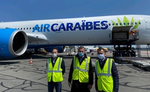 Jean-Marc Aubineau, PDG de Prolaser, Jean-Paul Dubreuil, actionnaire d'Air Caraïbes, et Bruno Retailleau, sénateur de Vendée.