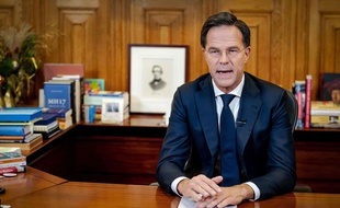 Le Premier ministre néerlandais Mark Rutte, le 14 décembre 2020, au moment d'annoncer un confinement de cinq semaines au Pays-Bas.