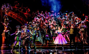 Masquerade dans Le Fantôme de l'Opéra
