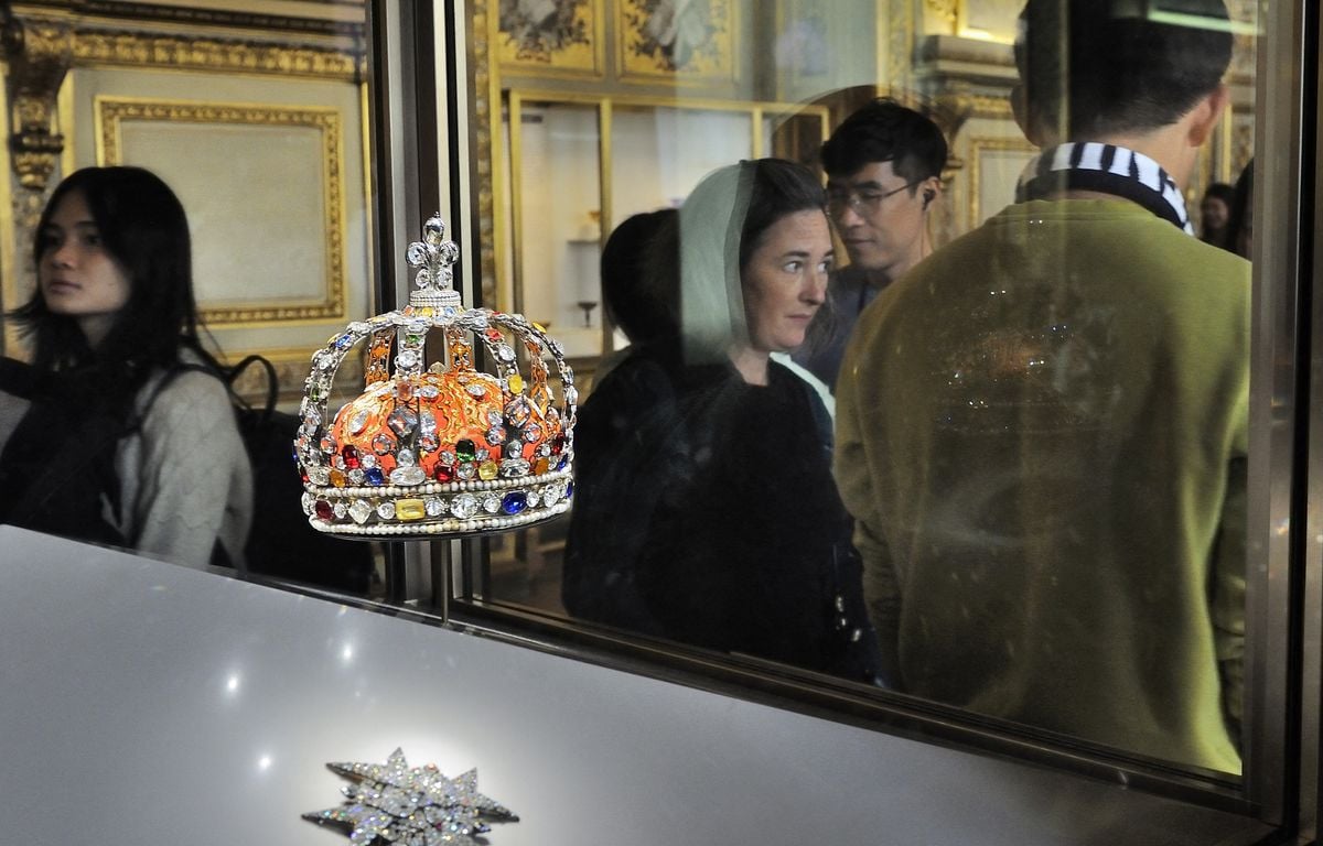 Cambriolage au Louvre : Une partie des autres bijoux du musée transférée dans le coffre géant de la Banque de France