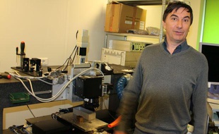 François Salin, l'un des associés de l'entreprise Eolite, à Pessac