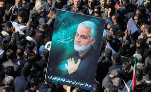 Des Iraniens rassemblées pour les funérailles de Qassem Soleimani, le 7 janvier 2020 à Téhéran.
