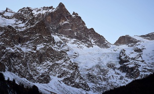 La Meije, dans le massif des Ecrins (Isère).