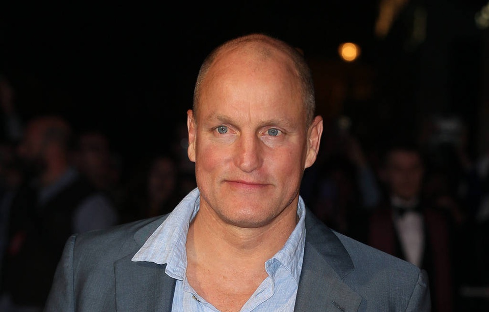 Un été à Cielo Grande Acteur L'acteur Woody Harrelson a repris la fumette à cause de Willie Nelson